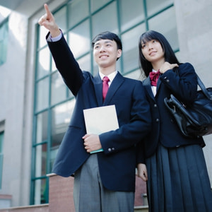 高校生男女.jpg